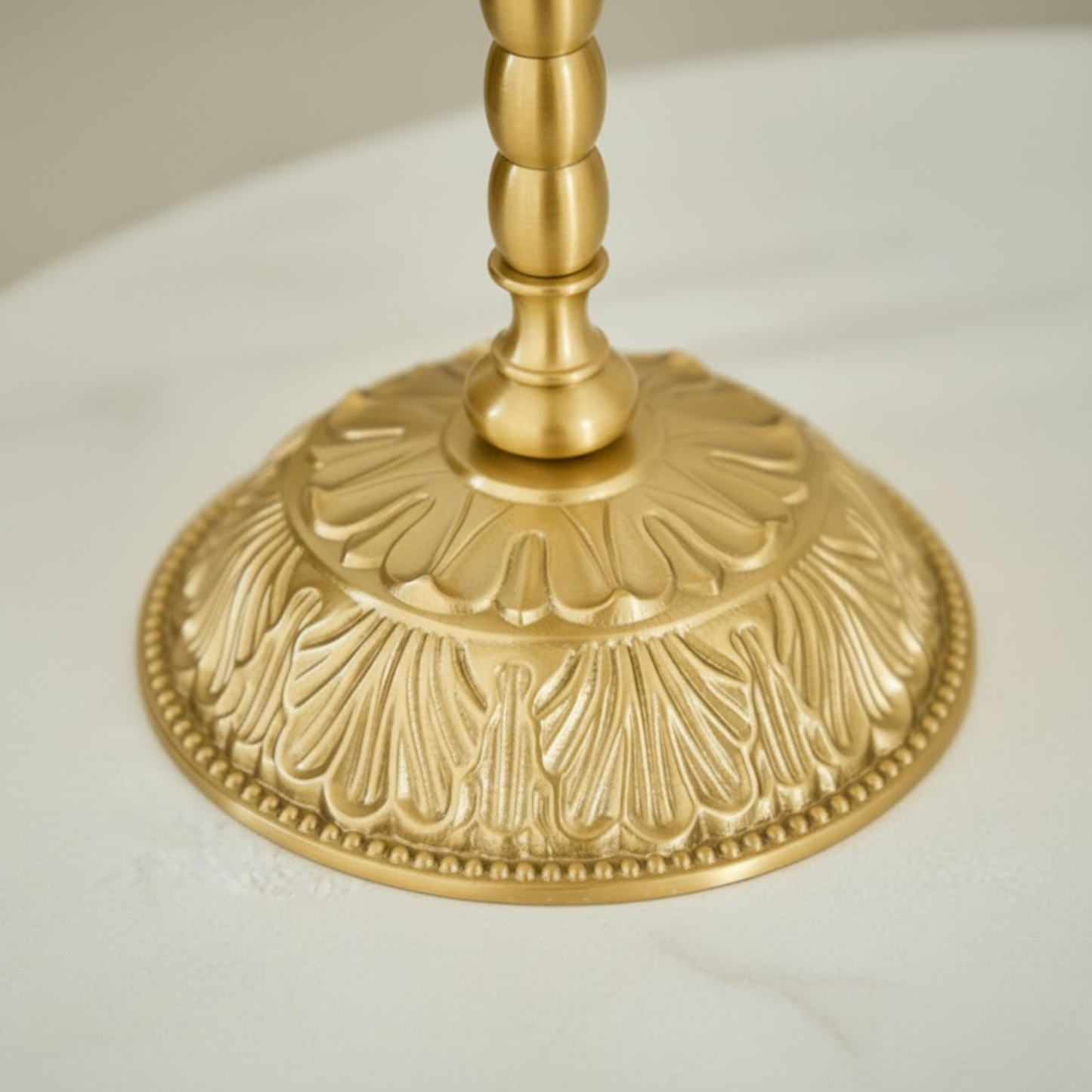 RoseLamp | Lampa Stołowa w Kształcie Kwiatu z Mosiądzu, Vintage Design