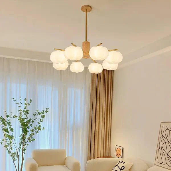 Kreatywna lampa sufitowa z drewna i bawełnianych kulek do salonu