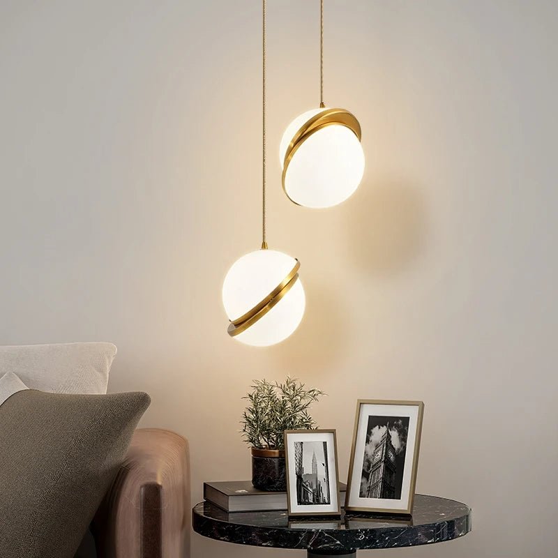 Złota Lampa Wisząca Lumaglo™