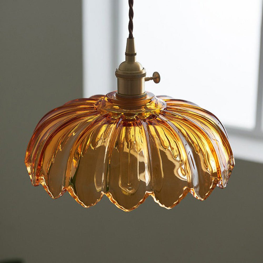 Vintage wisząca lampa szklana kwiatowa