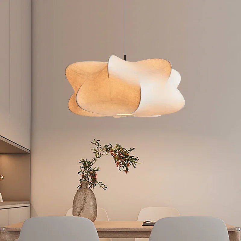 Japońska wisząca lampa z jedwabiu Wabi Sabi