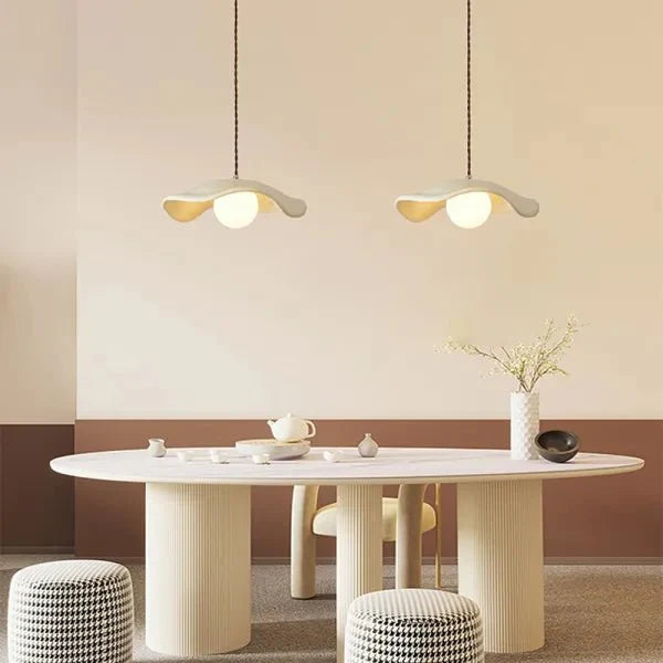 Kreatywna lampa wisząca do jadalni Wabi Sabi z liśćmi lotosu