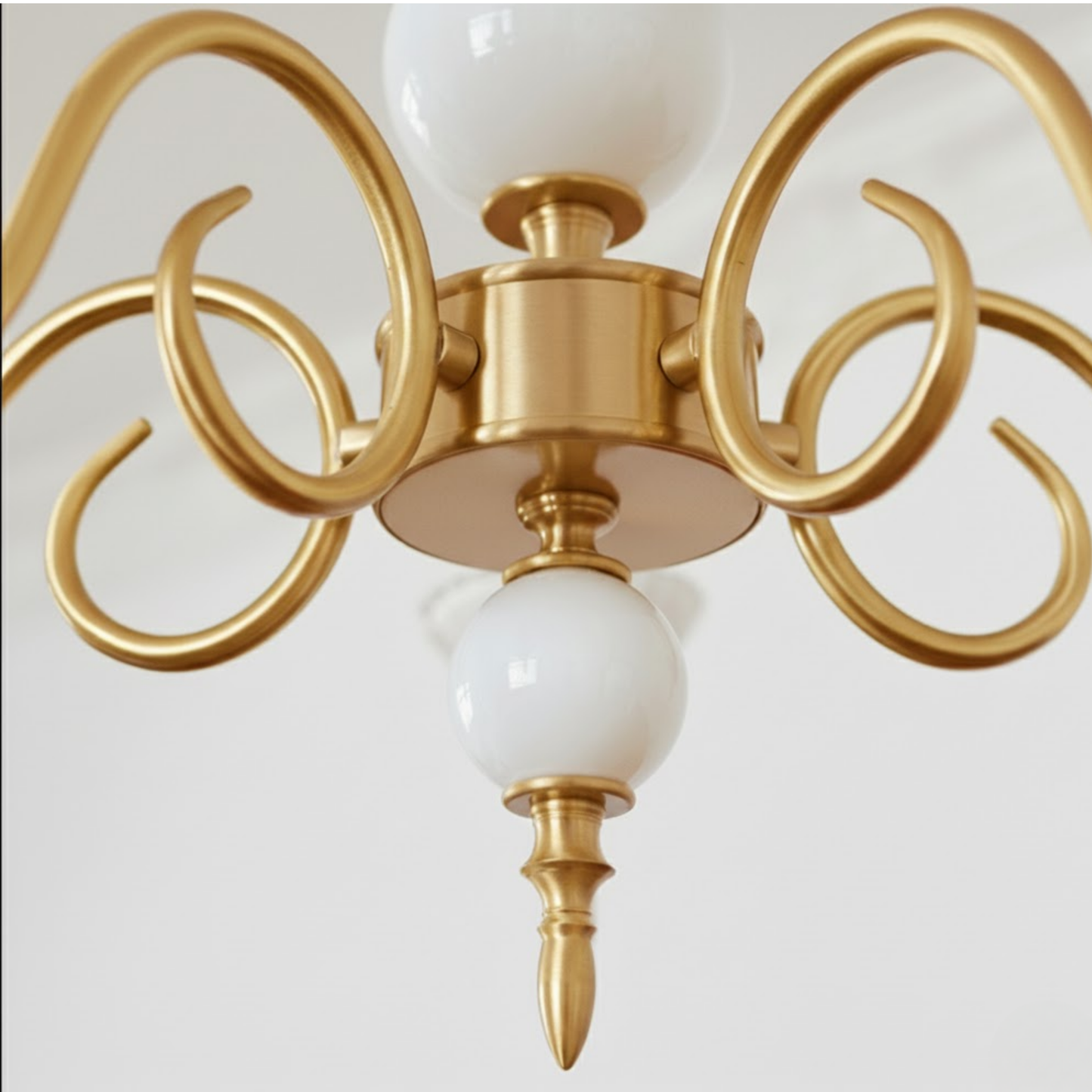 Złoty szklany żyrandol – Amerykański styl retro, mosiężna lampa sufitowa do sypialni