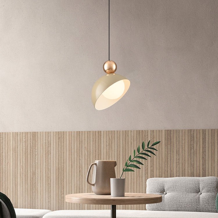 Regulowana Metalowa Lampa Wisząca - Nowoczesne Oświetlenie