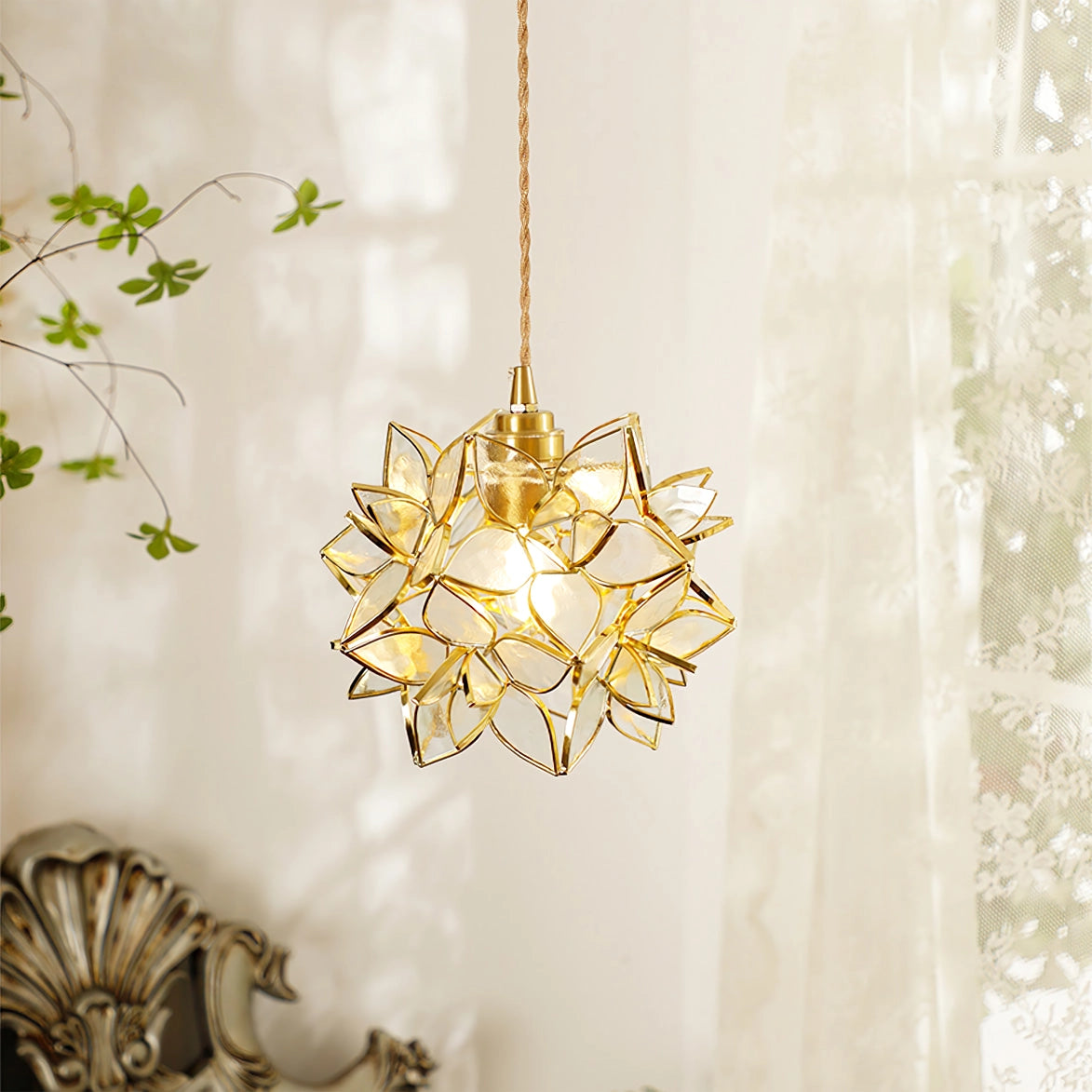 Lampa wisząca Capiz - Eleganckie Oświetlenie do Twojego Domu