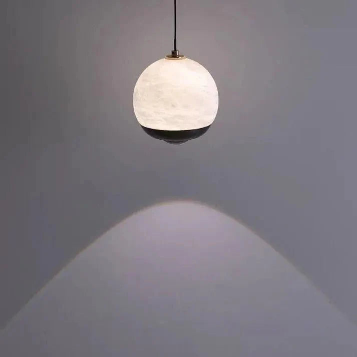 Nordycka Lampa Wisząca Kula z Marmuru Alabastrowego