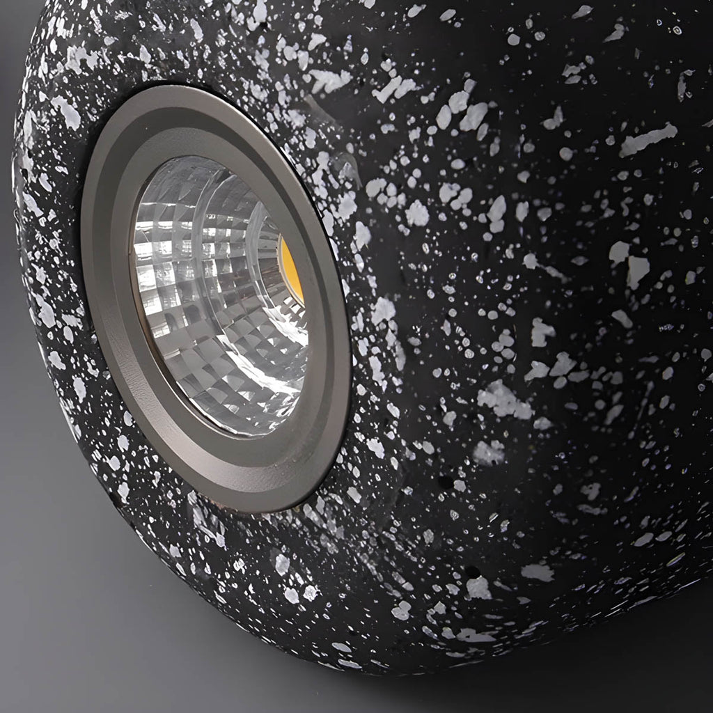 Wisząca lampa Ferro - nowoczesne oświetlenie industrialne