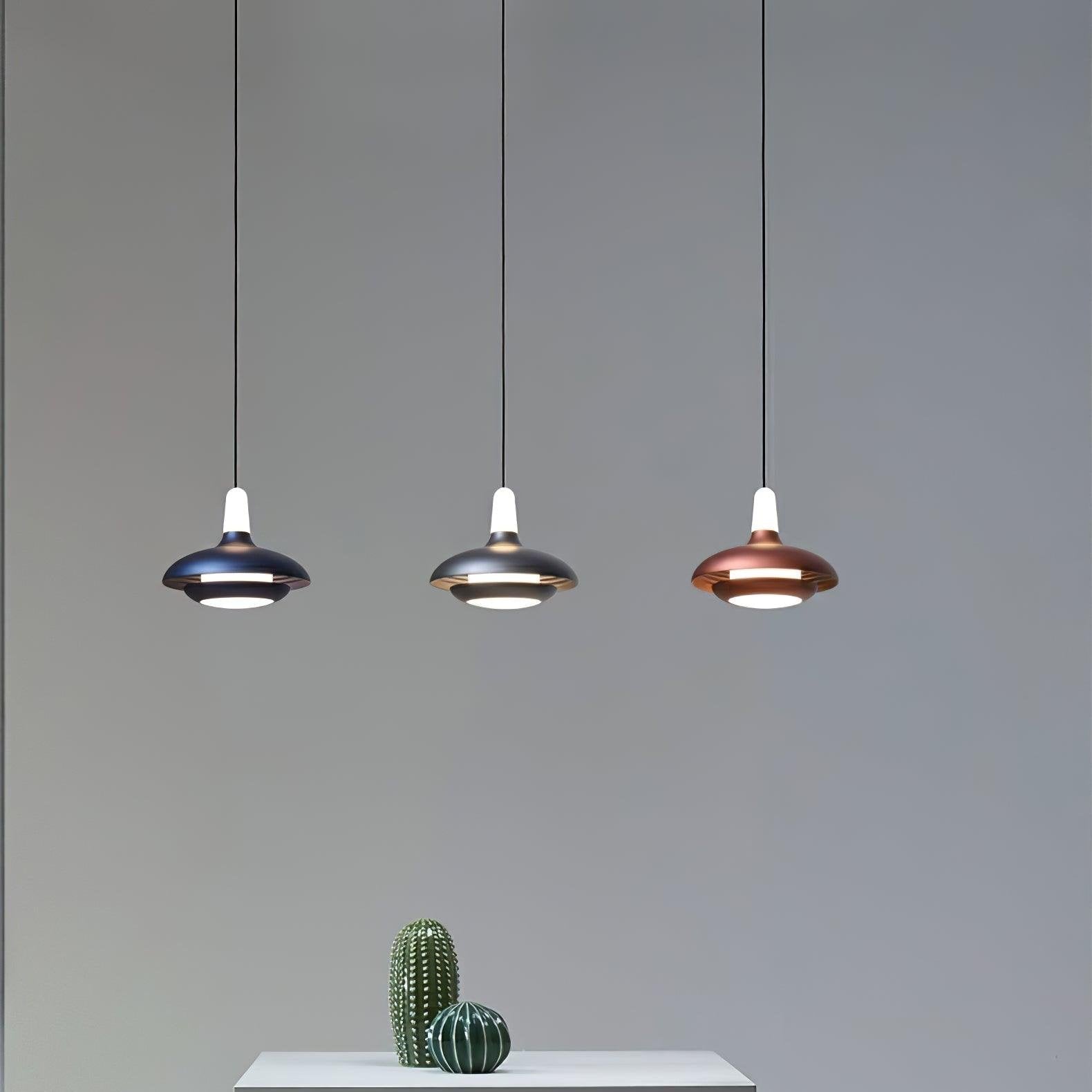 Lampa wisząca Fiji - nowoczesny design z tropikalnym akcentem