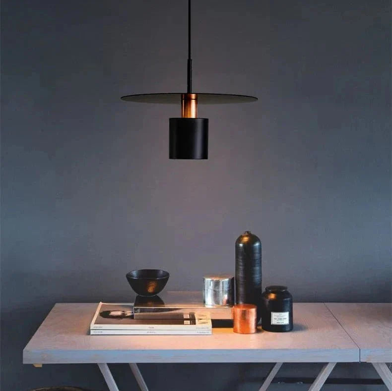 Lampa wisząca JET - Nowoczesny design dla Twojego wnętrza