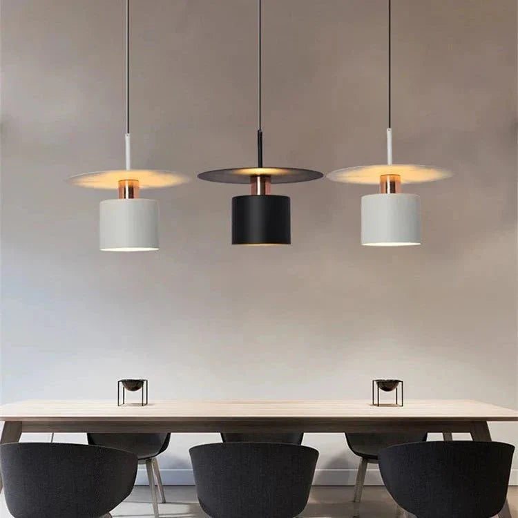 Lampa wisząca JET - Nowoczesny design dla Twojego wnętrza