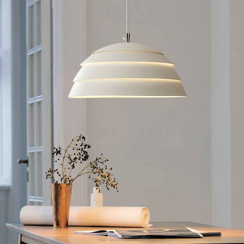 Nowoczesna skandynawska lampa wisząca w kształcie kopuły LED