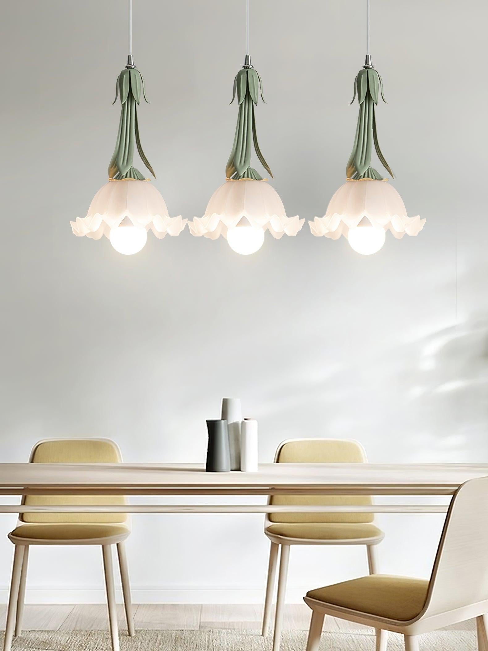 Lampa wisząca Konwalia - Eleganckie Oświetlenie dla Polskiego Domu