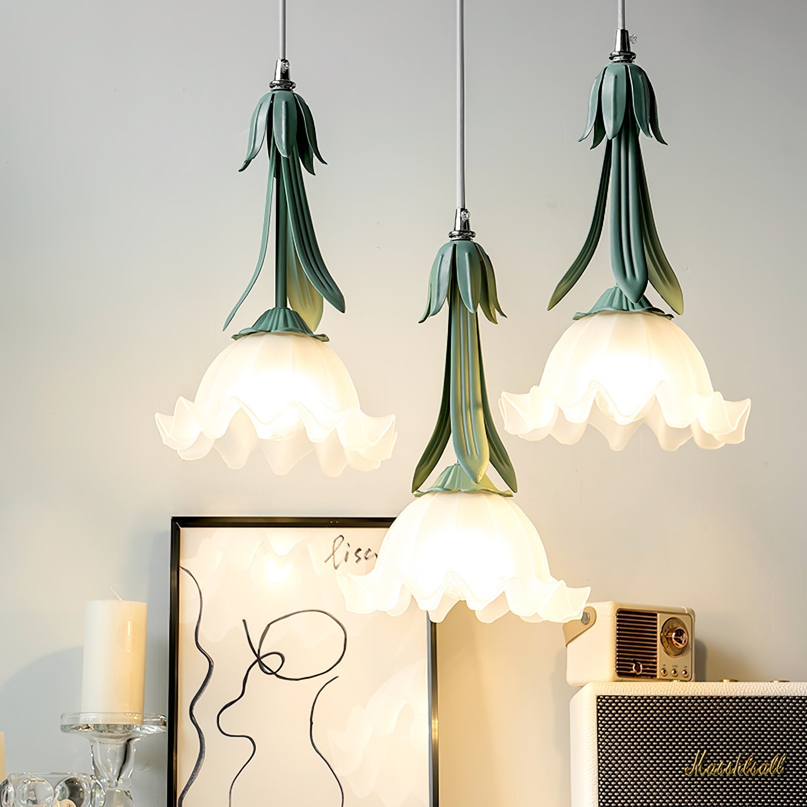 Lampa wisząca Konwalia - Eleganckie Oświetlenie dla Polskiego Domu