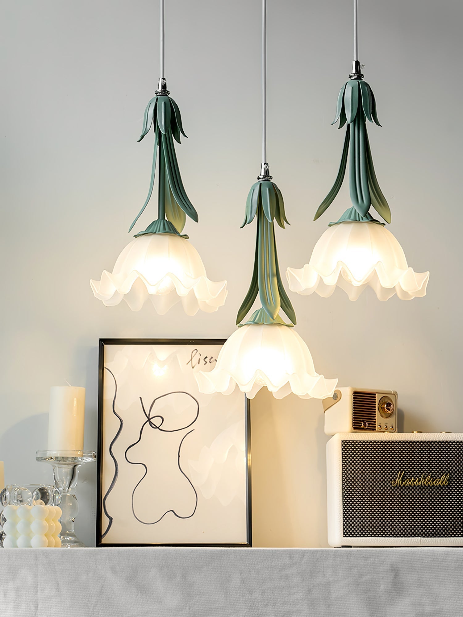 Lampa wisząca Konwalia - Eleganckie Oświetlenie dla Polskiego Domu