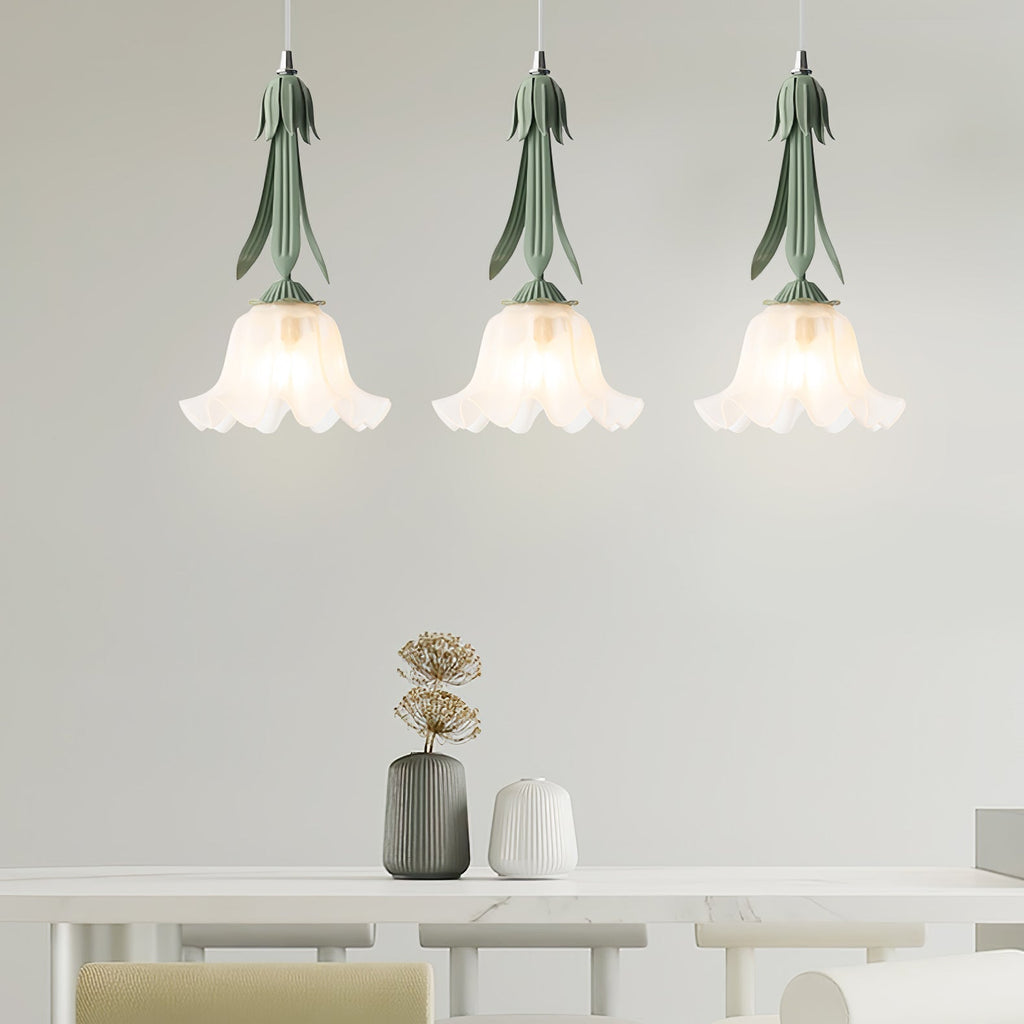 Lampa wisząca Konwalia - Eleganckie Oświetlenie dla Polskiego Domu