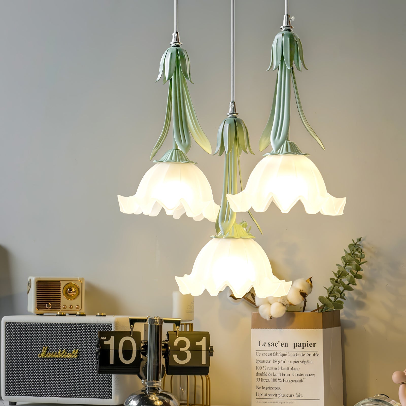 Lampa wisząca Konwalia - Eleganckie Oświetlenie dla Polskiego Domu