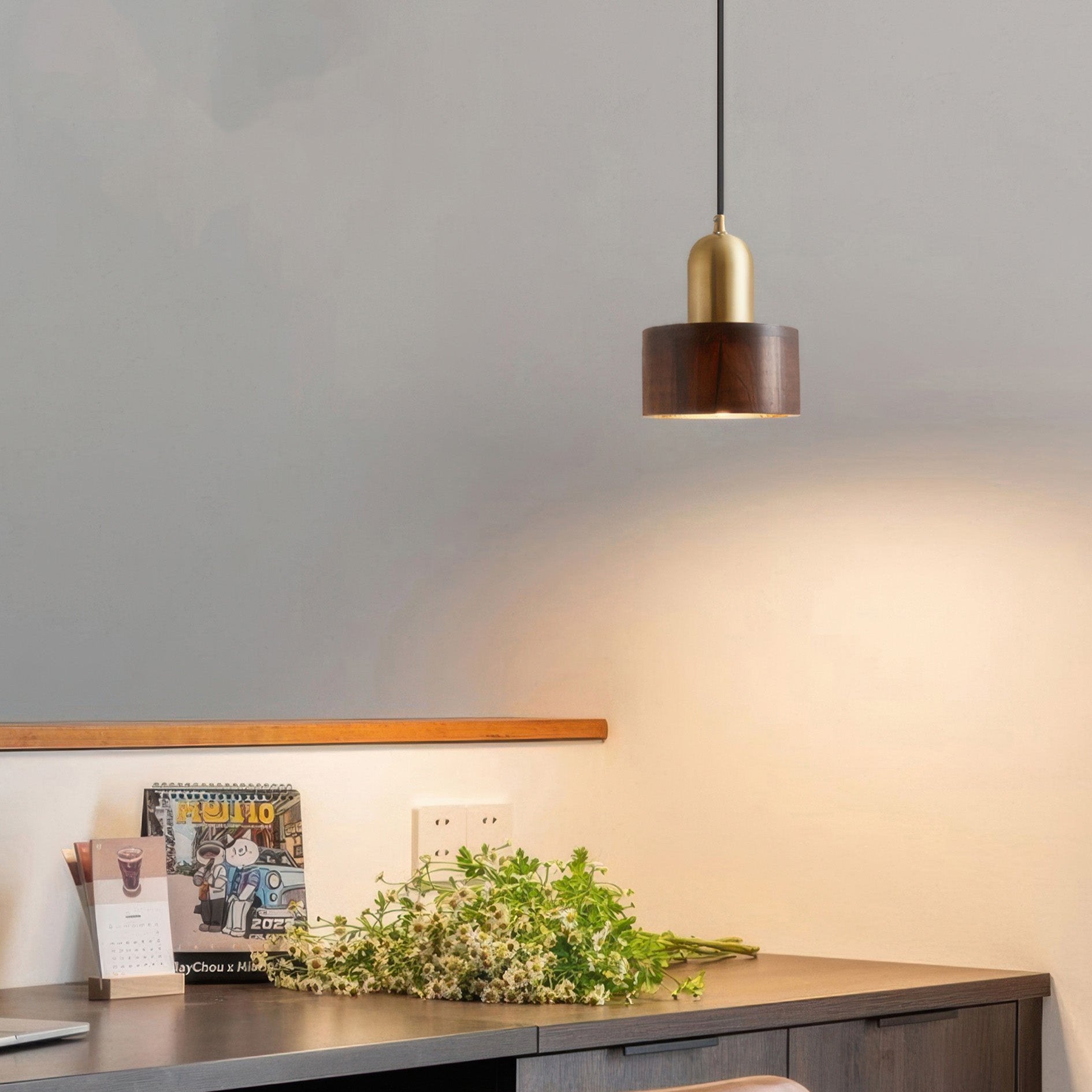 Wisząca lampa cylindryczna w stylu japońskim