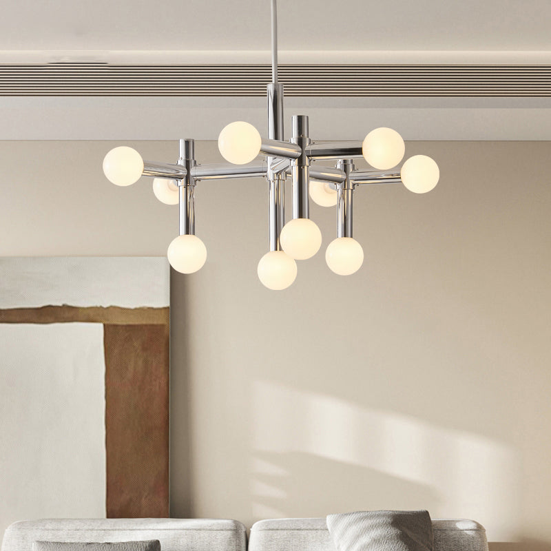 Stropná lampa s guľovým lustrom v škandinávskom štýle
