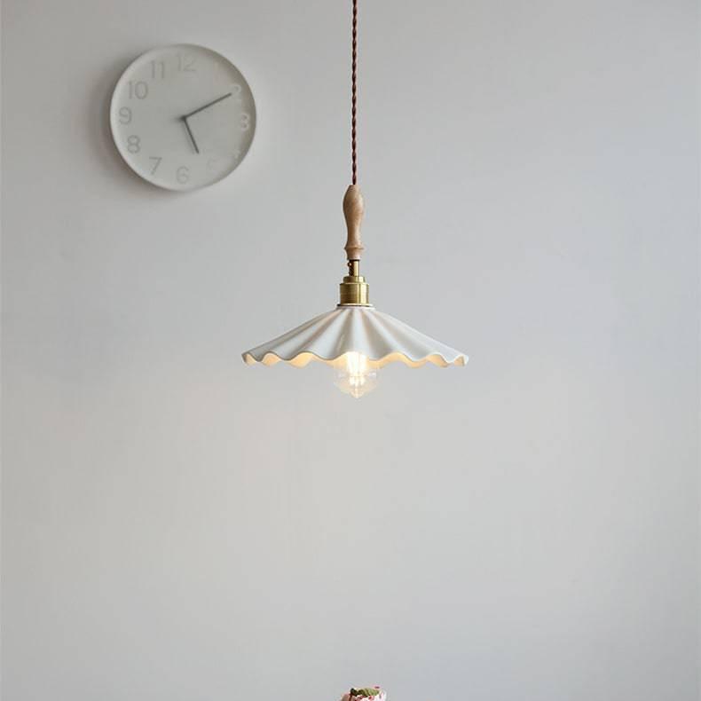 Wisząca lampa nad wyspę kuchenną
